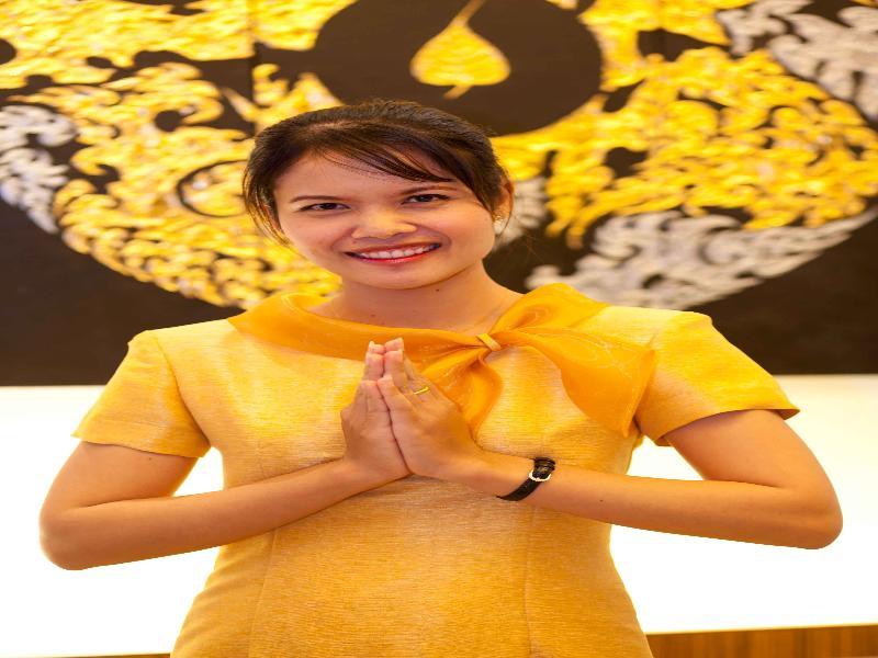 Sun City Pattaya Hotel Buitenkant foto