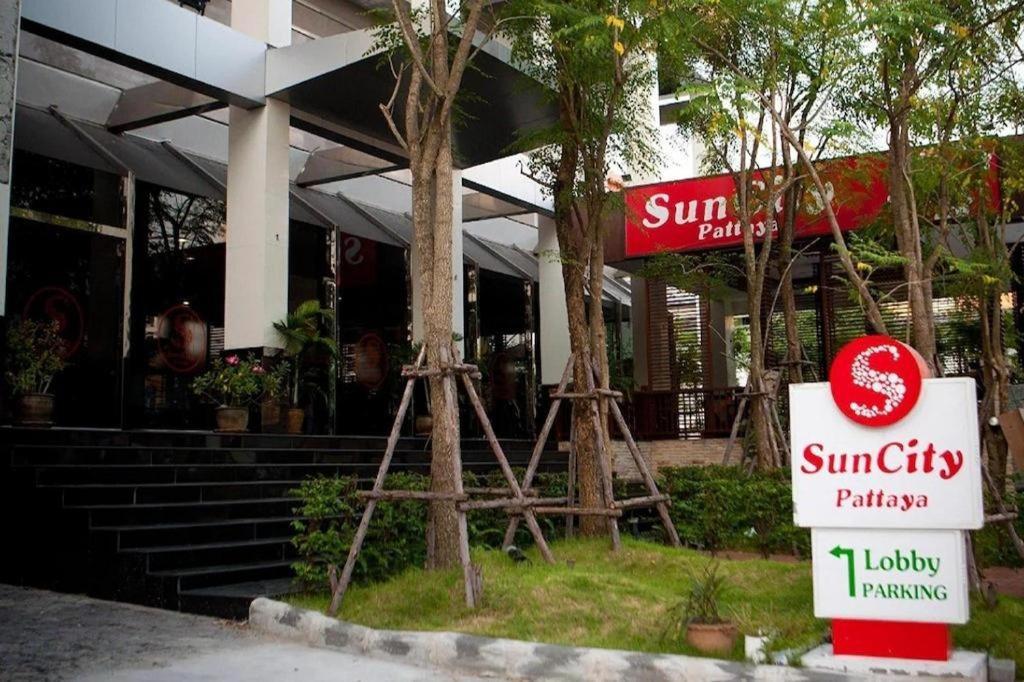 Sun City Pattaya Hotel Buitenkant foto